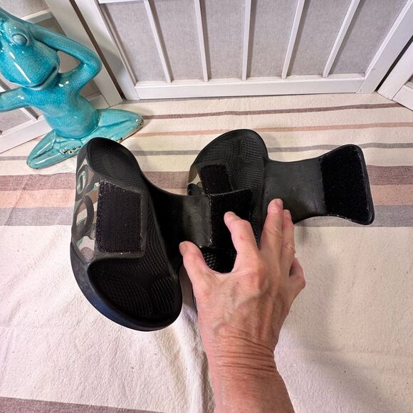 Oofos Slide Sandals - Picture 2 of 11